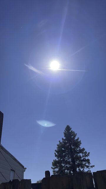 Minutes before sun halo formed on October 8