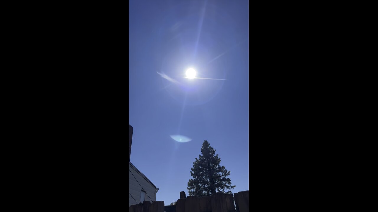 Minutes before sun halo formed on October 8