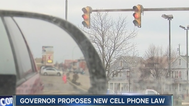 Gov. Cuomo's proposal: prohibit cell phone use while vehicle not in motion