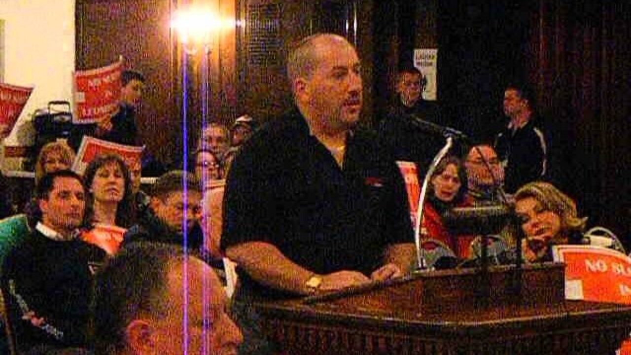 A local business owner speaks in favor of slots at the Gaming comission meeting 1-28-14