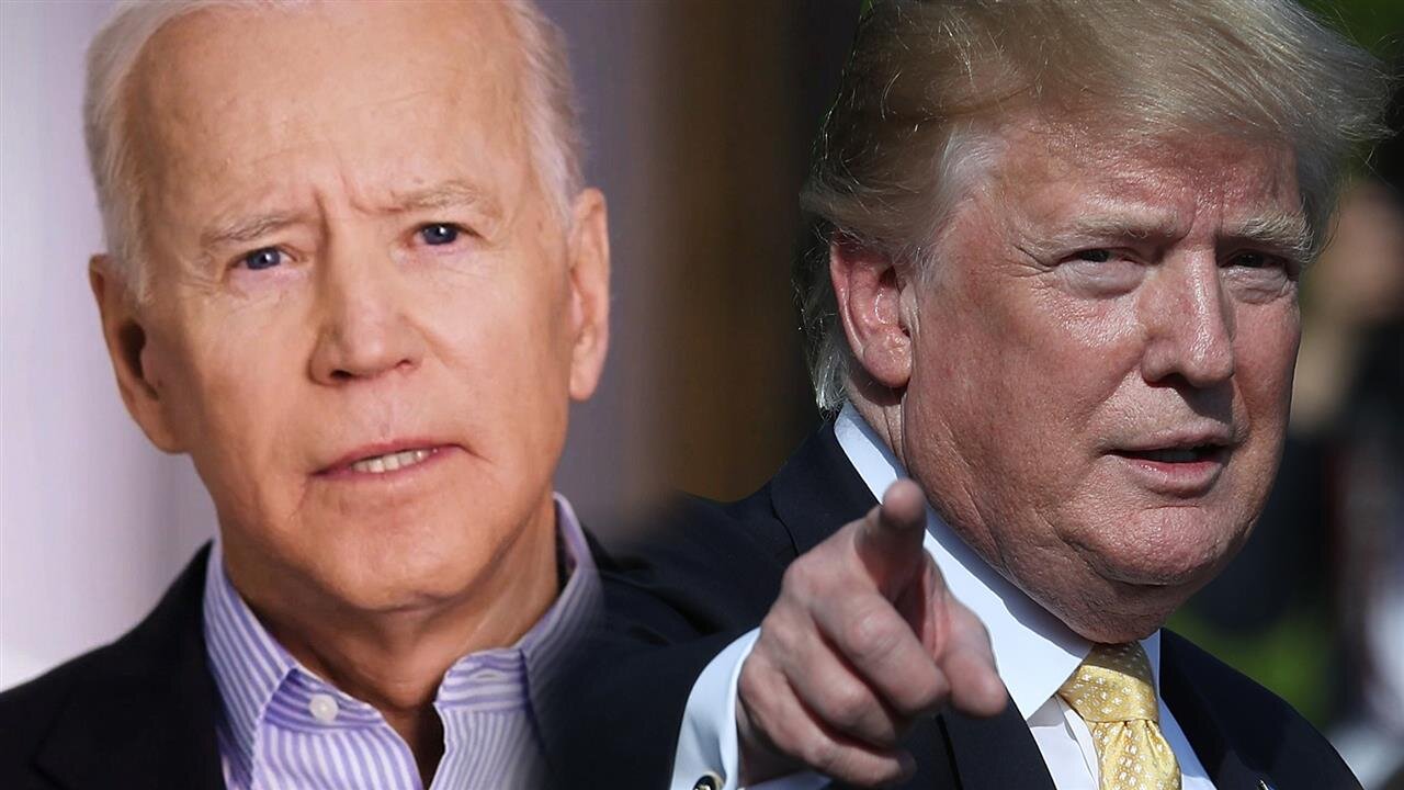 TRUMP & BIDEN AT WAR "Just for laughs" SMILE