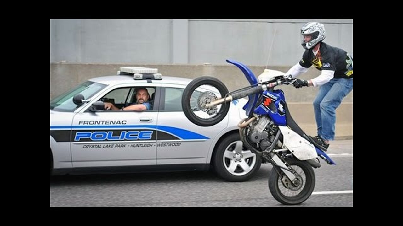 "High-Speed Chase: Police Reel in Reckless Superbike Rider!"