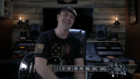 Nashville Licks Feb 2020 Early 80's Phoenix Vintgage Series Les Paul Copy Review