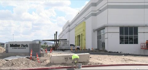 Henderson business owners react to new Aces training facility