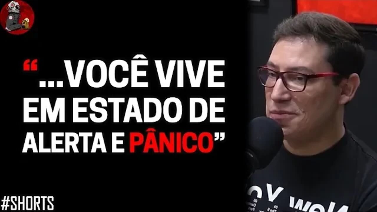“UM DOS CARCEREIROS QUE ME 3SP4NC0U” com Felipe Heiderich | Planeta Podcast (Sobrenatural) #shorts