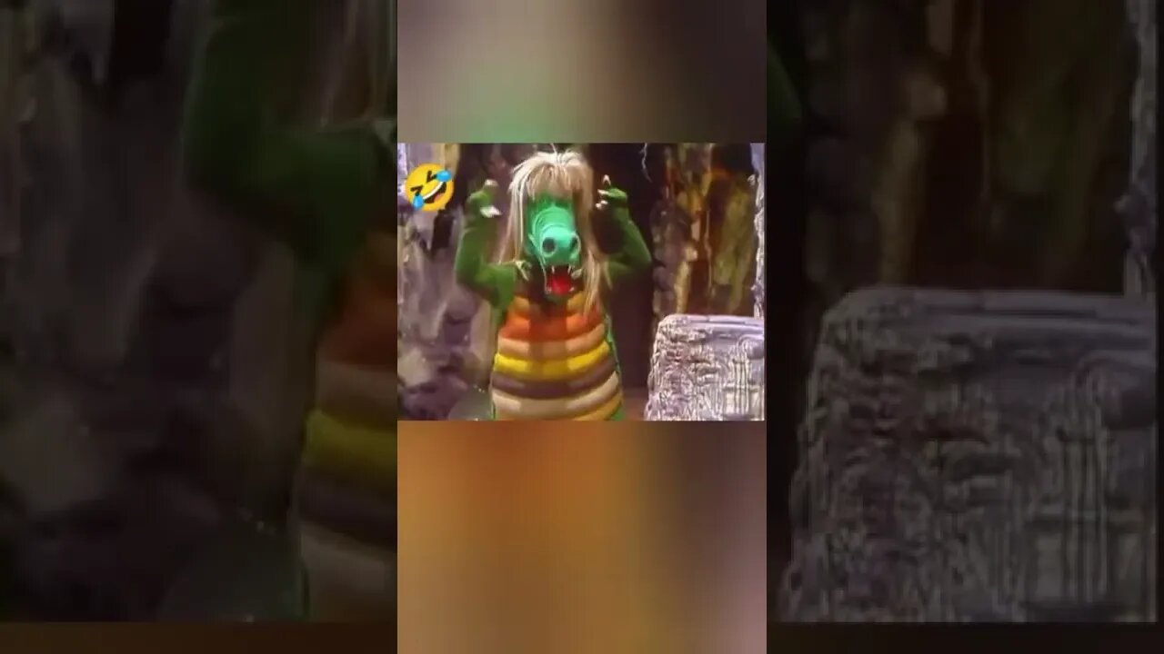 CUIDADO COM A CUCA KKK Cuca do VÍDEO é Dorinha Duval de 77 A do Tema é a CUCA Estela Freitas de 78