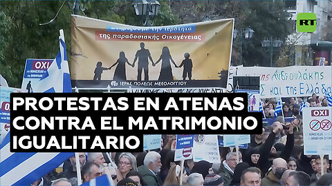 Protestas en Atenas contra matrimonio igualitario
