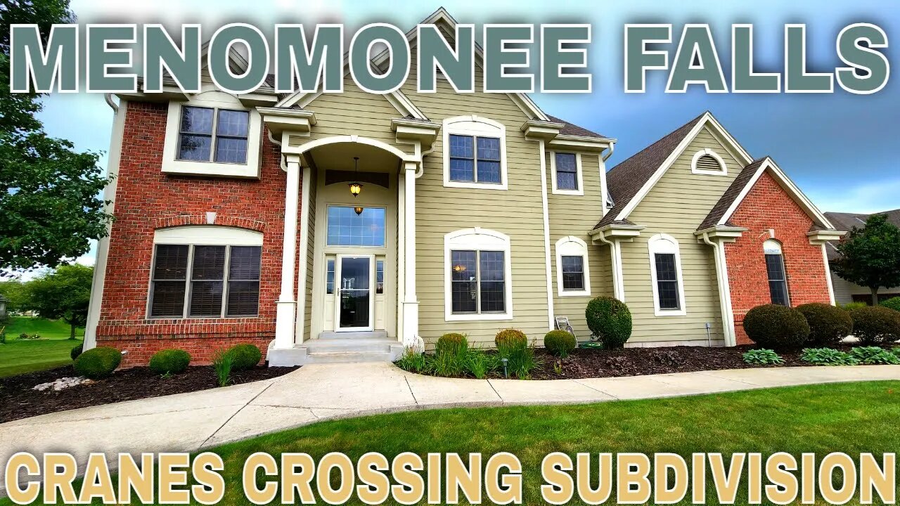 Stunning Custom Built Home | Menomonee Falls | 4 Bed | 3.5 Bath | 3,402 SqFt