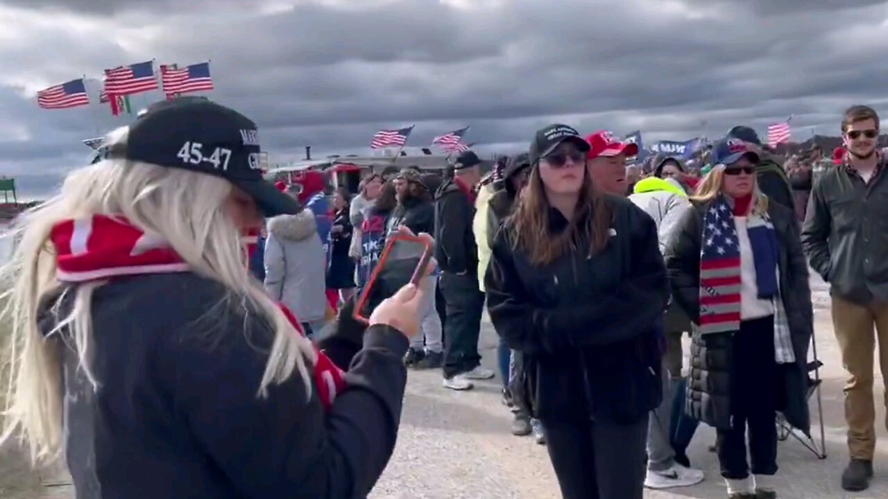 MASSIVE CROWD AWAITS PRESIDENT DONALD TRUMP TRAVERSE CITY, MICHIGAN #MICHIGAN #traversecity #trump