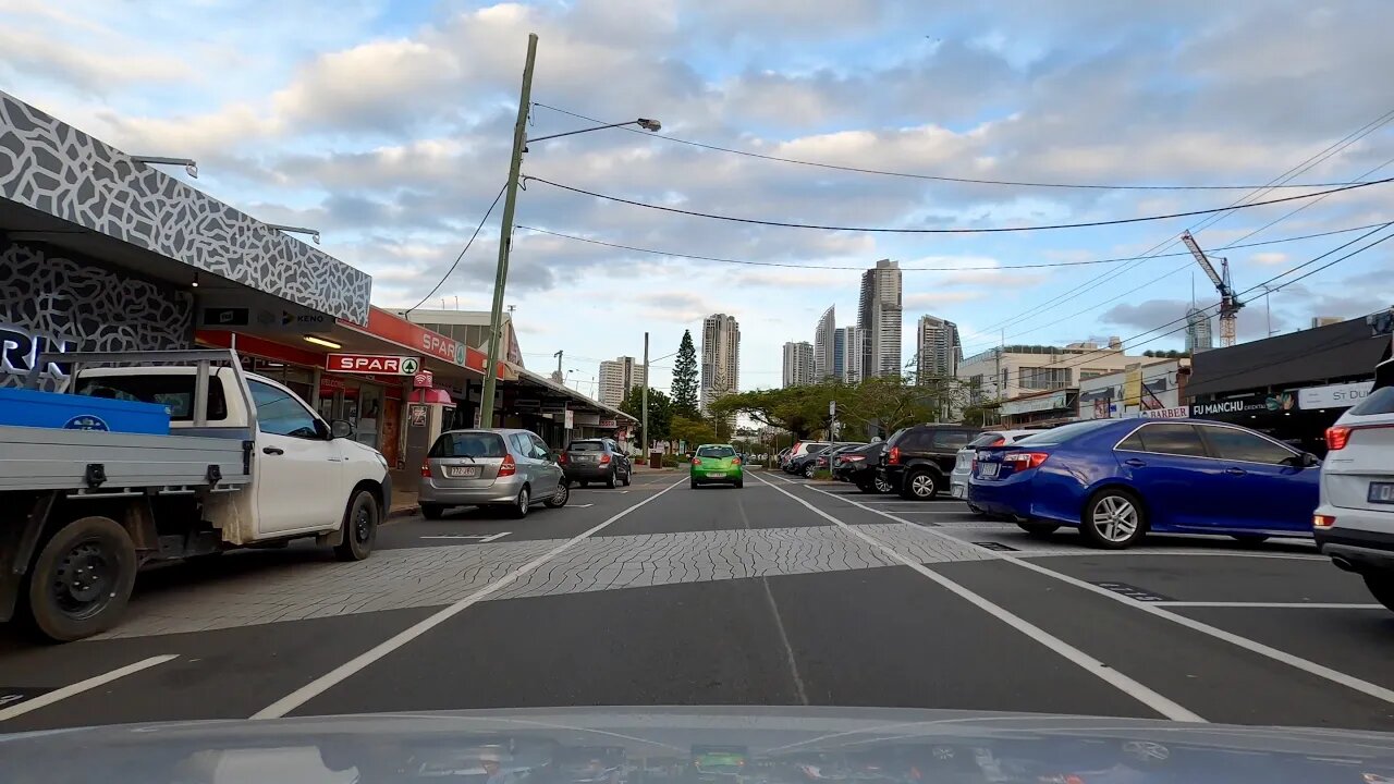 Driving in Gold Coast Australia | Labrador - Southport - Chevron Island