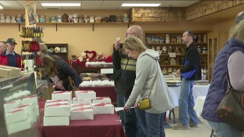 Paczki Day in Pulaski at Smurawa's Country Bakery