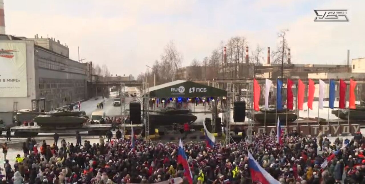 New batch of Russian T-90M Proryv tanks. They held a concert for factory workers during the ceremony