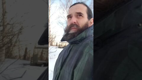 Wax Cloth Stops Wind, Dead