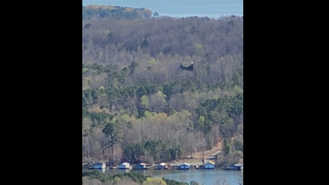 Chinook helicopter flying near my house - No military bases nearby