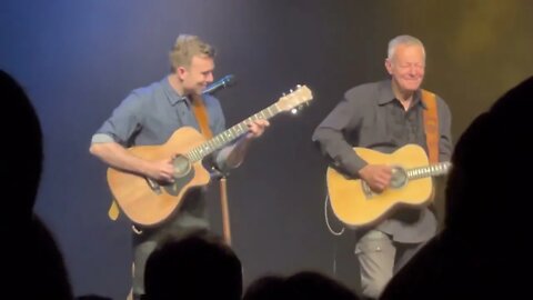 Tommy Emmanuel & Gareth Pearson Duo! 🎸🎸