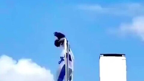 Crows in Israel tear down Israeli flags in different parts of the country