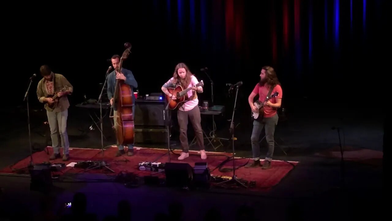 Billy Strings - Red Rocking Chair/This Heart of Mine (Bijou Theater)