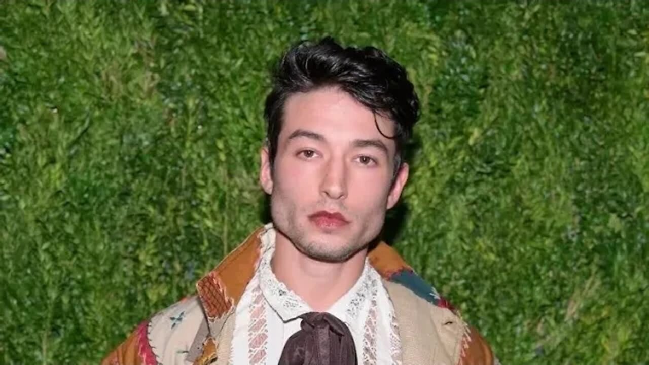 Ezra Miller housing 3 kids in a gun filled farm #EzraMiller #WB #Flash #kidnapping #singlemoms