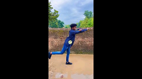 YE BHI KOI DANCE KARNE KI JAGHAA HAI KYA 🤣🤣😂 #comedy #official_shahbaj_009 #song #dance