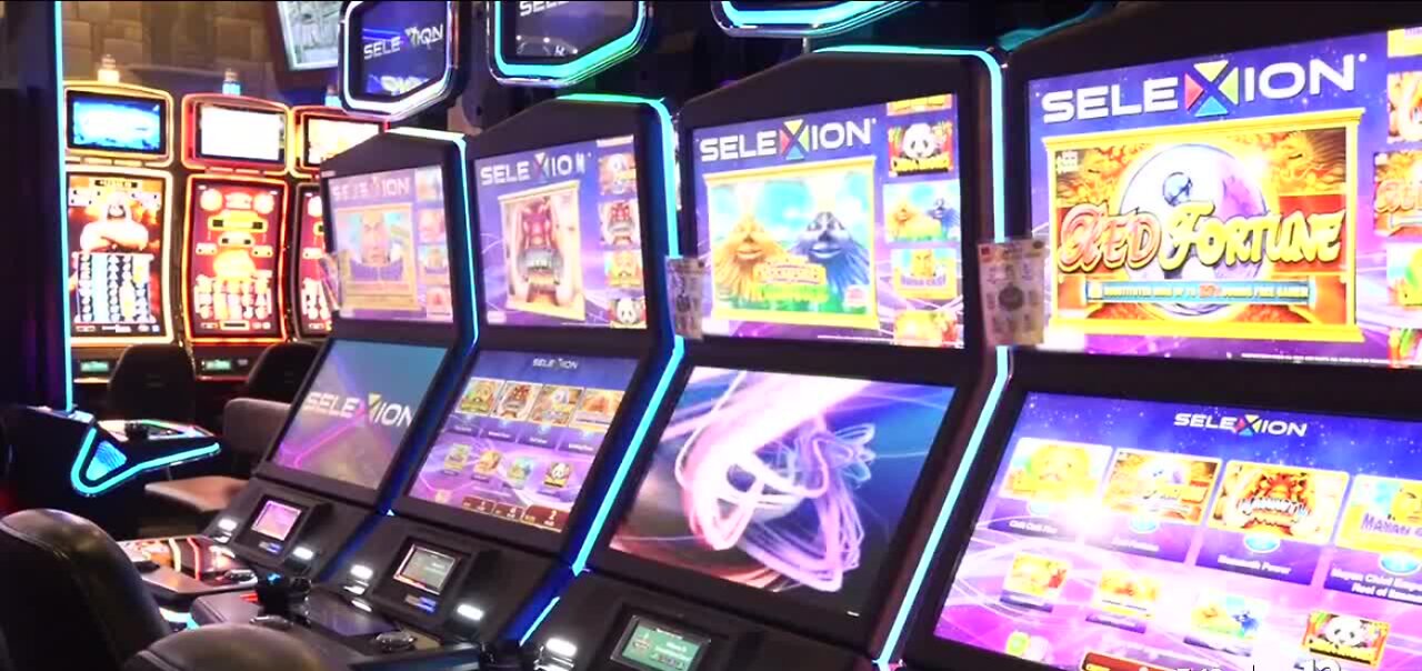 Las Vegas gaming wins surpass $1 billion for 20th month in a row