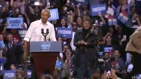 Obama Raps Eminem’s ‘Lose Yourself’ After Being Introduced by the Rapper