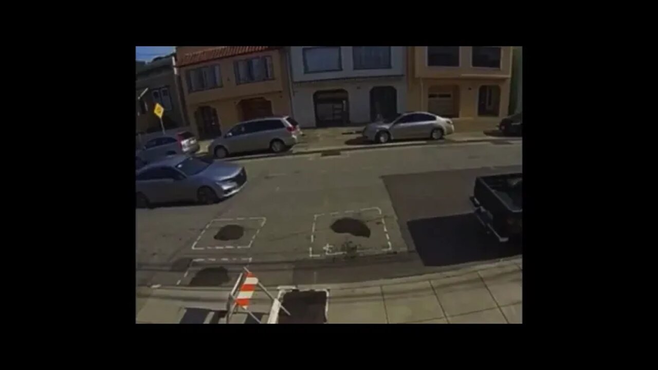 SURVEILLANCE VIDEO OF RAPPER KSMIGZ & HIS FRIEND BEING MURDERED IN BROAD DAYLIGHT!