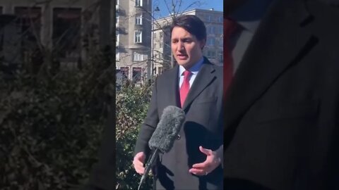 Trudeau Thanks Canadian Media for Positive Coverage After Being Mocked Relentlessly Overseas