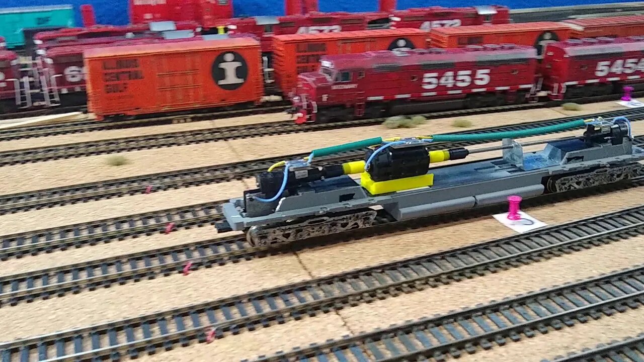 Athearn DD40 new motor final reveal