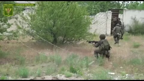 LPR Forces Assaulting Ukrainian Militants Positions During Fighting In Severodonetsk