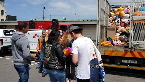 SOUTH AFRICA - Cape Town - 37th Annual Cape Town Toy Run (Video) (e9R)