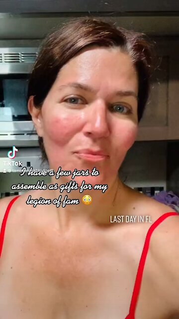 I filled a lamp with shells for the grands. 😍