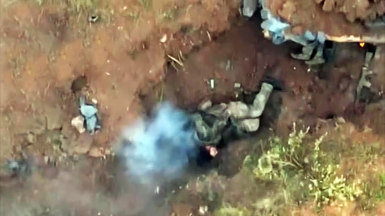 Ukrainian drones smoke out Russian Nazis from their bunkers