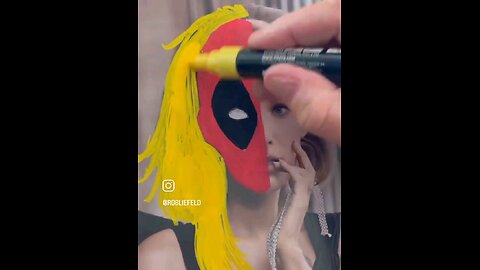 Rob Liefeld draws Lady Deadpool