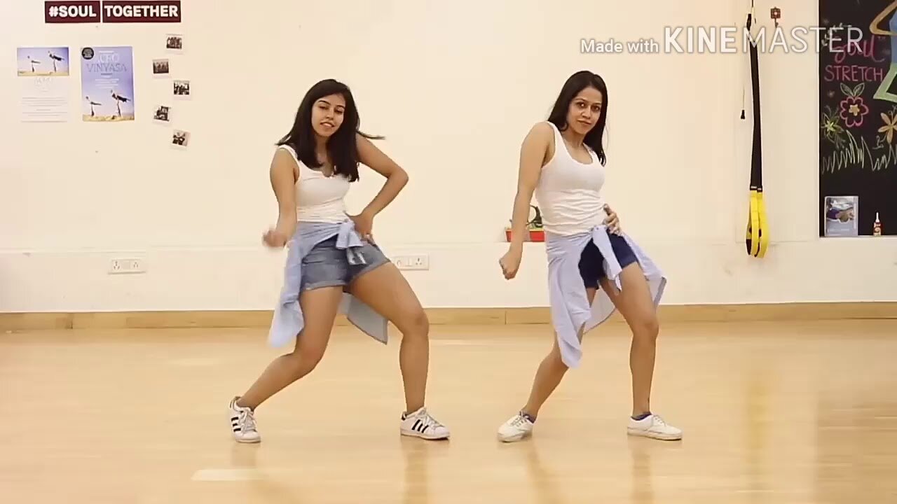 Sexy girls hot dance Best video kabivhi kahivhi