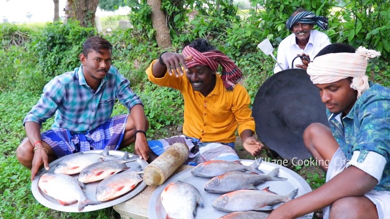 KING SIZE FISH FRY | Red Pomfret fish Fry in Village | Village Style Cooking | Village Food