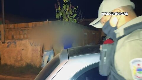 SE É TÃO BOM PORQUE NÃO DEIXA OS FILHOS USAR ? |