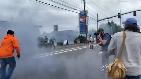 Prod boys clash with antifa in Portland