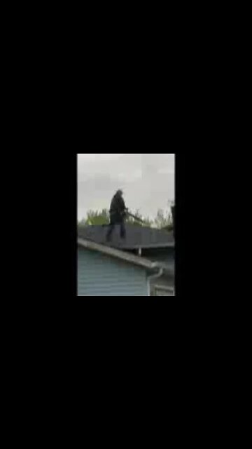 The New Way to Clean Your Gutters!