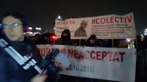 Colectiv - marșul spre locul tragediei 1/3