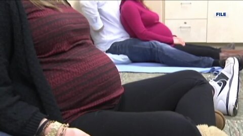 Wisconsin Doctors urge pregnant women to get vaccinated as CDC releases new guidance