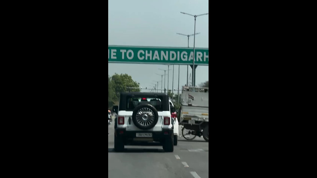 Ajo Chandigarh guma lao frnds