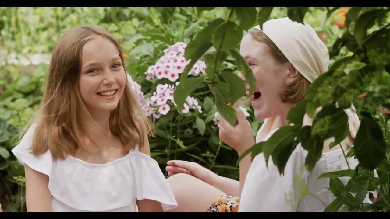 SUMMER FUN 2022 Clip