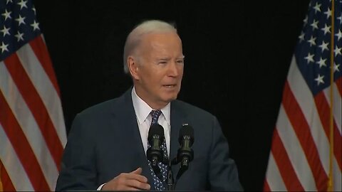 NEW - Biden fumbles his words again and says there are "green states" in the U.S.