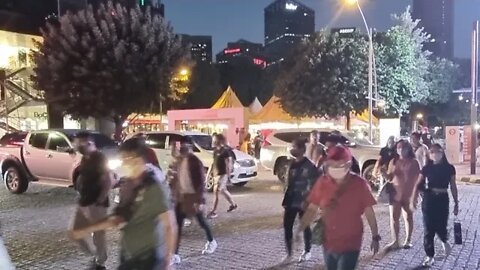 Valenine's Day At Bonifacio High Street | BGC