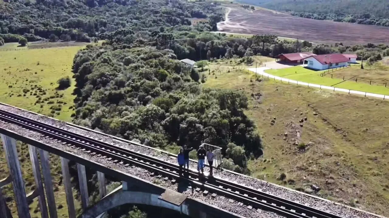 A impressionante Ponte dos Arcos em Balsa Nova - PR