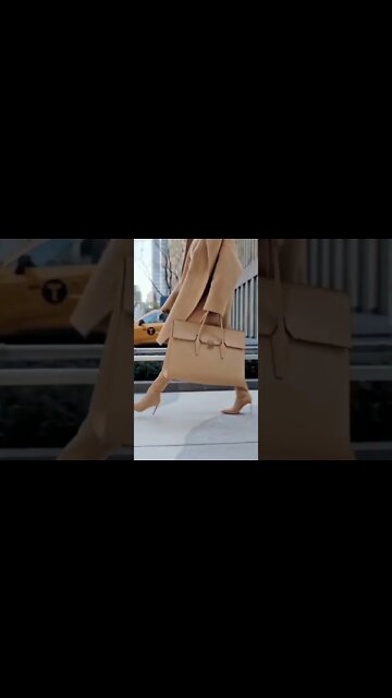 Adut Akech X Michael Kors Fall 2022 Collection Catwalk