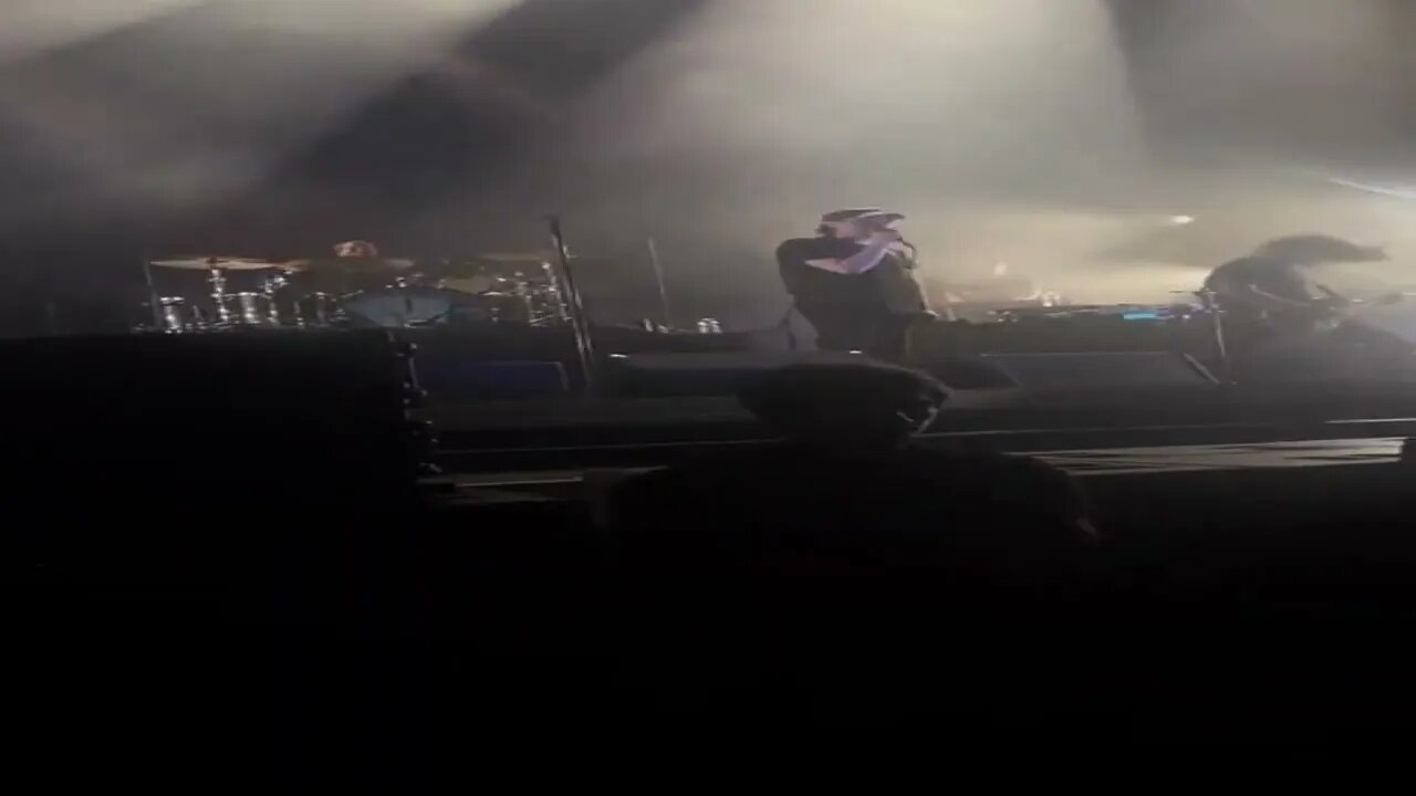 Heaven help us extended version by One Direction