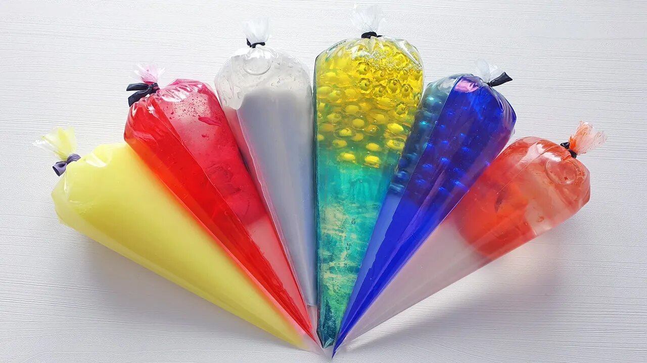 Making Crunchy Slime with Piping Bags #207