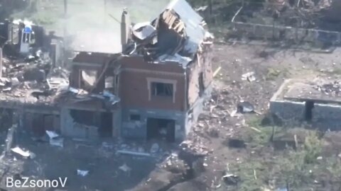 Russian Artillery Hammering Ukrainian Stronghold In New York