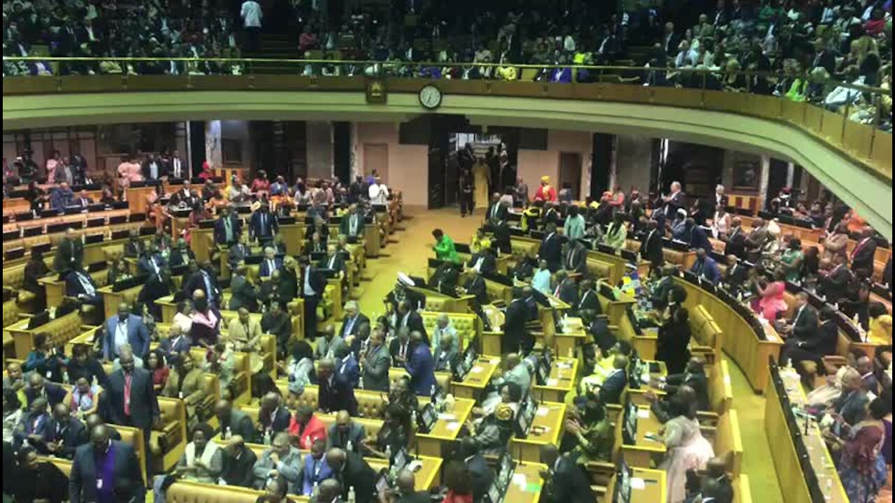 #SONA2019: MPs pack National Assembly ahead of Ramaphosa speech (9B3)